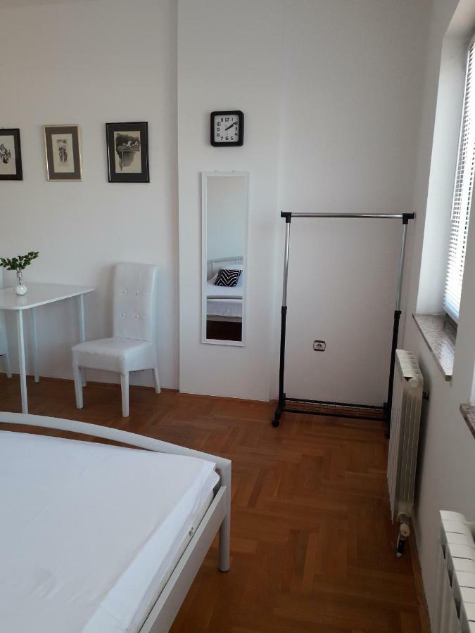 Apartman Dunja Ns 2 Novi Sad Dış mekan fotoğraf