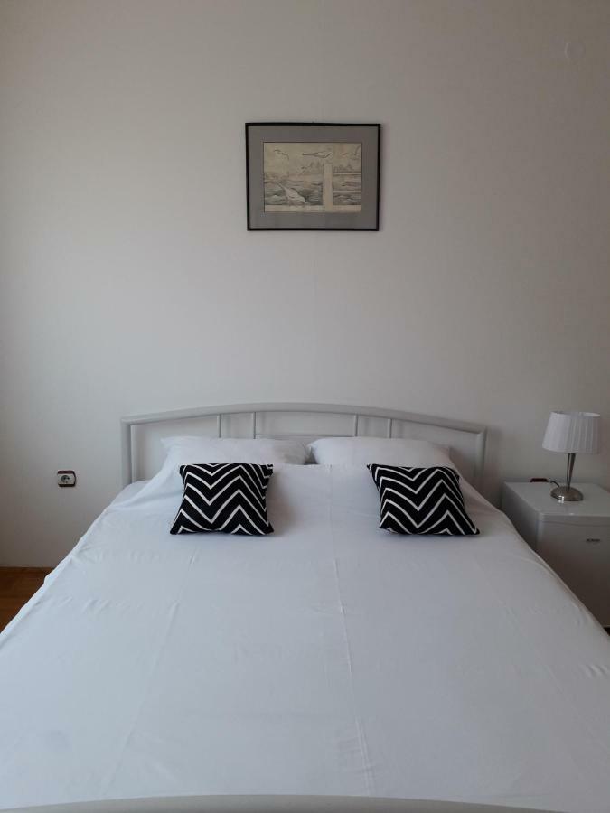 Apartman Dunja Ns 2 Novi Sad Dış mekan fotoğraf