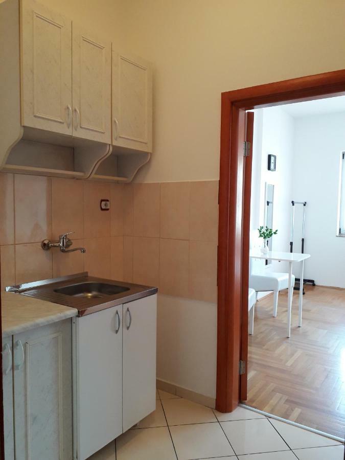 Apartman Dunja Ns 2 Novi Sad Dış mekan fotoğraf